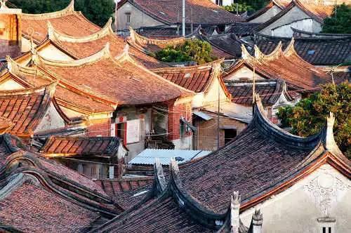 南京熊猫电子股份(00553.HK)：预计2023年归母净利同比减少约40%到60%
